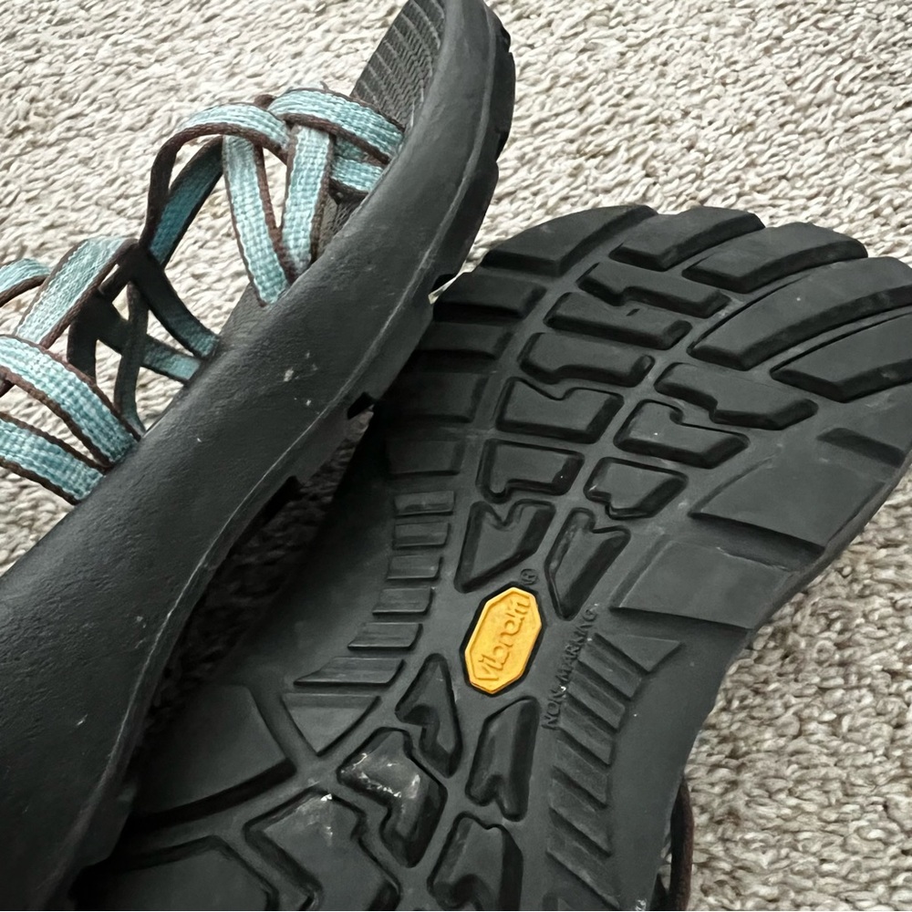Chaco Women’s Black Vibram Sandals w Teal Accent - Secure Adjustable Fit Size 7 - Picture 8 of 11